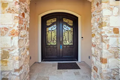 303 N Mustang Avenue, Cedar Park, TX 78613 - Photo 37