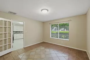 208 N Cedar St, Buda, TX 78610 - Photo 3