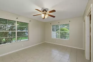 208 N Cedar St, Buda, TX 78610 - Photo 11