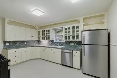 208 N Cedar Street, Buda, TX 78610 - Photo 5