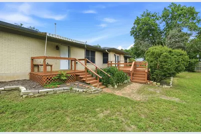 208 N Cedar Street, Buda, TX 78610 - Photo 15