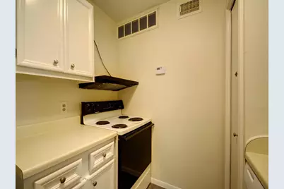 1601 Faro Drive #502, Austin, TX 78741 - Photo 11