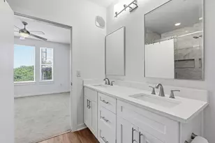 1900 Barton Springs Rd, Austin, TX 78704 - Photo 21