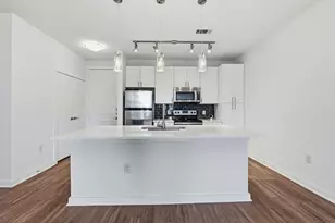 1900 Barton Springs Rd, Austin, TX 78704 - Photo 13