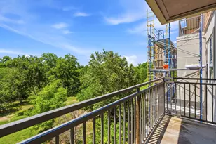1900 Barton Springs Rd, Austin, TX 78704 - Photo 25