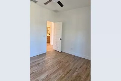 113 Mokulua Lane, Bastrop, TX 78602 - Photo 31