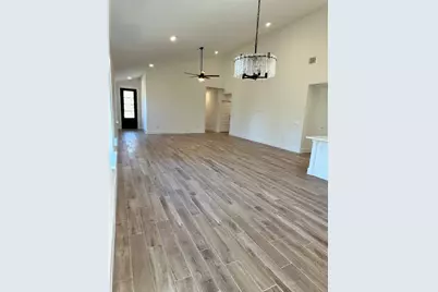 113 Mokulua Lane, Bastrop, TX 78602 - Photo 5