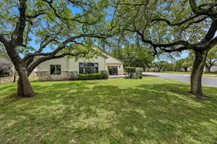 2300 Founders Cir, Spicewood, TX 78669 - Photo 25