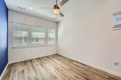 3213 Zach Scott Street, Austin, TX 78723 - Photo 13