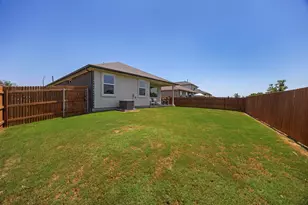 301 Brody Ln, Georgetown, TX 78626 - Photo 19
