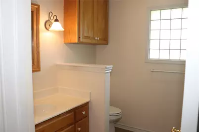 211 Fox Crossing, Burnet, TX 78611 - Photo 11