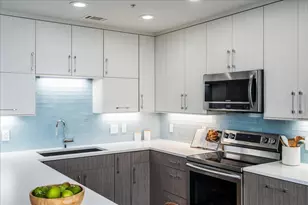 360 Nueces St, Austin, TX 78701 - Photo 17