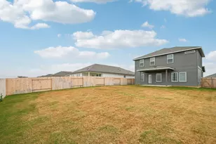 136 Honey Bee Rd, Jarrell, TX 76537 - Photo 35