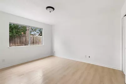 1010 Bird Creek Drive, Austin, TX 78758 - Photo 11