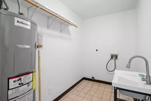 110 Live Oak Ln, Kerrville, TX 78028 - Photo 15