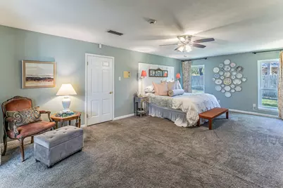 208 Highland Oaks Drive, Harker Heights, TX 76548 - Photo 15