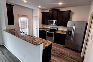 13713 Henry A Wallace Ln, Manor, TX 78653 - Photo 9