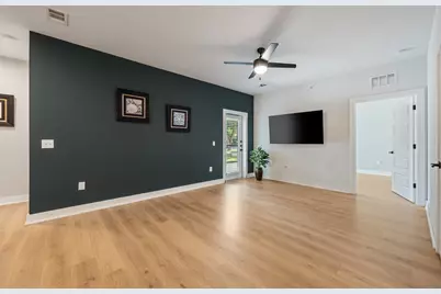 3101 W Govalle Avenue #111, Austin, TX 78702 - Photo 13