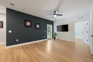 3101 W Govalle Ave, Austin, TX 78702 - Photo 13