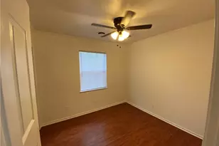 3209 Carol Ann Dr, Austin, TX 78723 - Photo 15