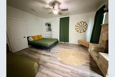 220 N Austin Street, Buda, TX 78610 - Photo 9
