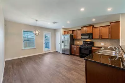 710 Mitchell Drive, Hutto, TX 78634 - Photo 7