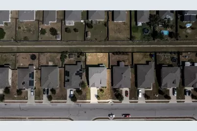 710 Mitchell Drive, Hutto, TX 78634 - Photo 29