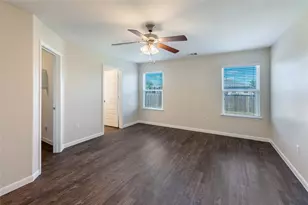 710 Mitchell Dr, Hutto, TX 78634 - Photo 11