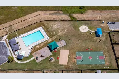 710 Mitchell Drive, Hutto, TX 78634 - Photo 31