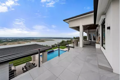 912 Watercliffe, Lago Vista, TX 78645 - Photo 25