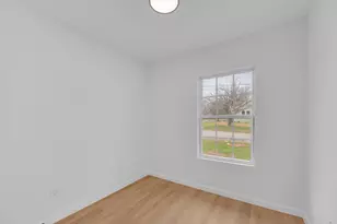 1709 Cecelia St, Taylor, TX 76574 - Photo 27