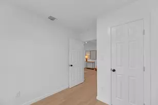 1709 Cecelia St, Taylor, TX 76574 - Photo 27