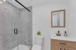 1709 Cecelia St, Taylor, TX 76574 - Photo 25