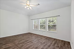 1404 Augusta Bend Dr, Hutto, TX 78634 - Photo 13