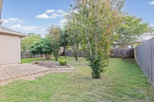 1404 Augusta Bend Dr, Hutto, TX 78634 - Photo 25