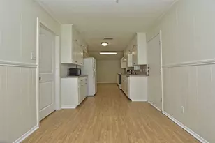 16013 Edwards Dr, Austin, TX 78734 - Photo 11