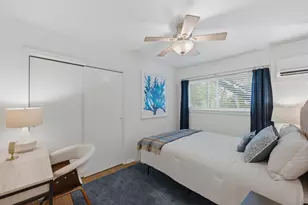 304 E 33rd St, Austin, TX 78705 - Photo 13