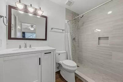 304 E 33rd Street #11, Austin, TX 78705 - Photo 15