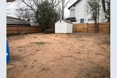 7404 Bethune Avenue, Austin, TX 78752 - Photo 11