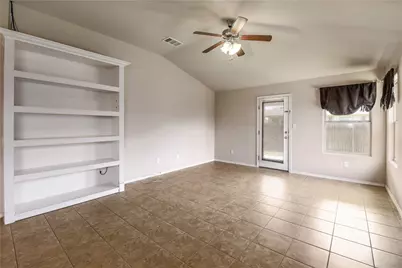18736 Mangan Way, Pflugerville, TX 78660 - Photo 5