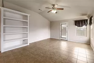 18736 Mangan Way, Pflugerville, TX 78660 - Photo 5