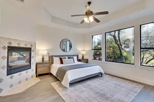 13601 Montview Dr, Austin, TX 78732 - Photo 17