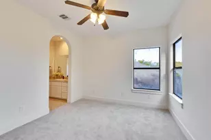 13601 Montview Dr, Austin, TX 78732 - Photo 23