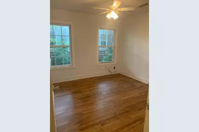 1913 W 38th Street #B, Austin, TX 78731 - Photo 7