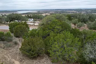 1061 Cougar Dr, Canyon Lake, TX 78133 - Photo 1