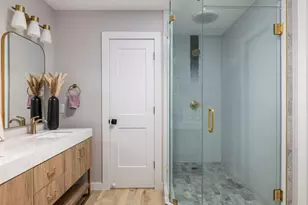 2401 Apple Valley Cir, Austin, TX 78747 - Photo 5