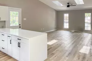 2401 Apple Valley Cir, Austin, TX 78747 - Photo 29