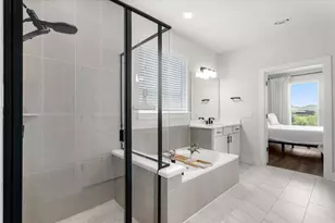 8509 Thompson Teal Trl, Austin, TX 78744 - Photo 17