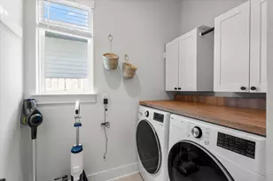8509 Thompson Teal Trl, Austin, TX 78744 - Photo 25