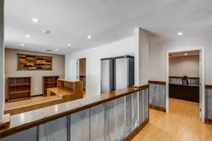 101 N Anthony St, Hutto, TX 78634 - Photo 9